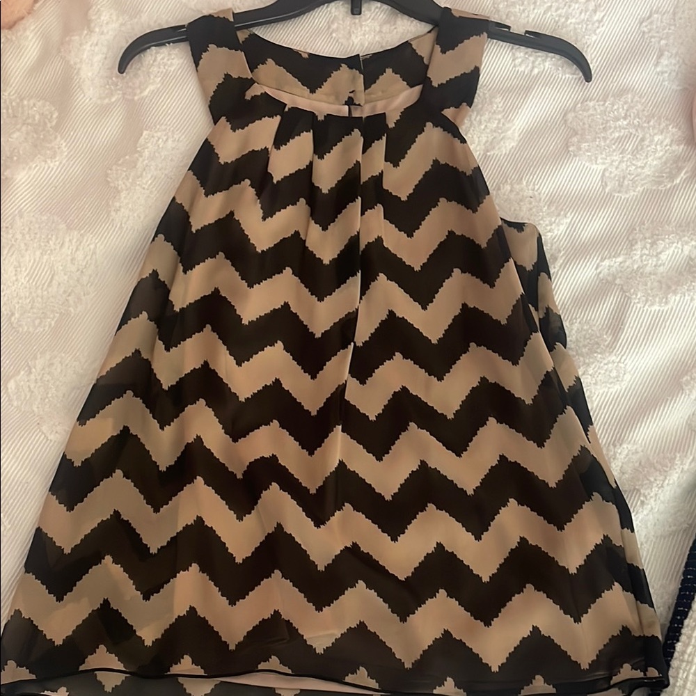 BCX Black and Tan Sleeveless Top